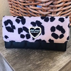 Betsey Johnson wallet